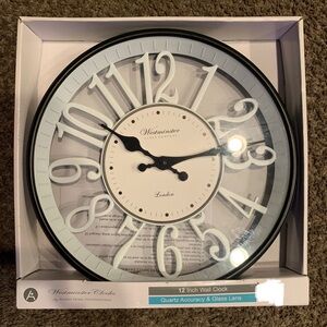‼️SOLD‼️Black and White Wall Clock